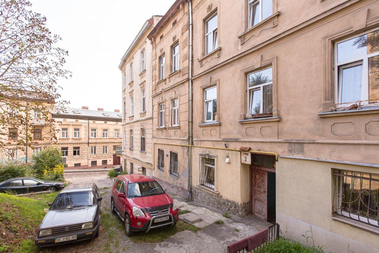 Квартира Подобово Вулиця Сходова 3 Бічна Ужгородської Біля Високого Замку Lviv Buitenkant foto